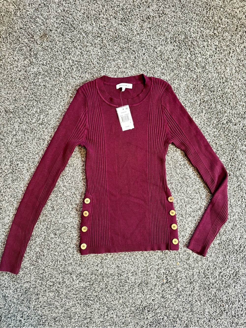 Hooked Up by IOT Cabernet Ribbed Crewneck Sweater
